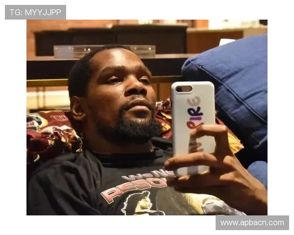 追梦点评杜兰特小号风波引热议